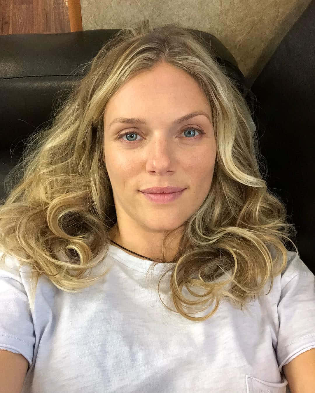 Elena R.
